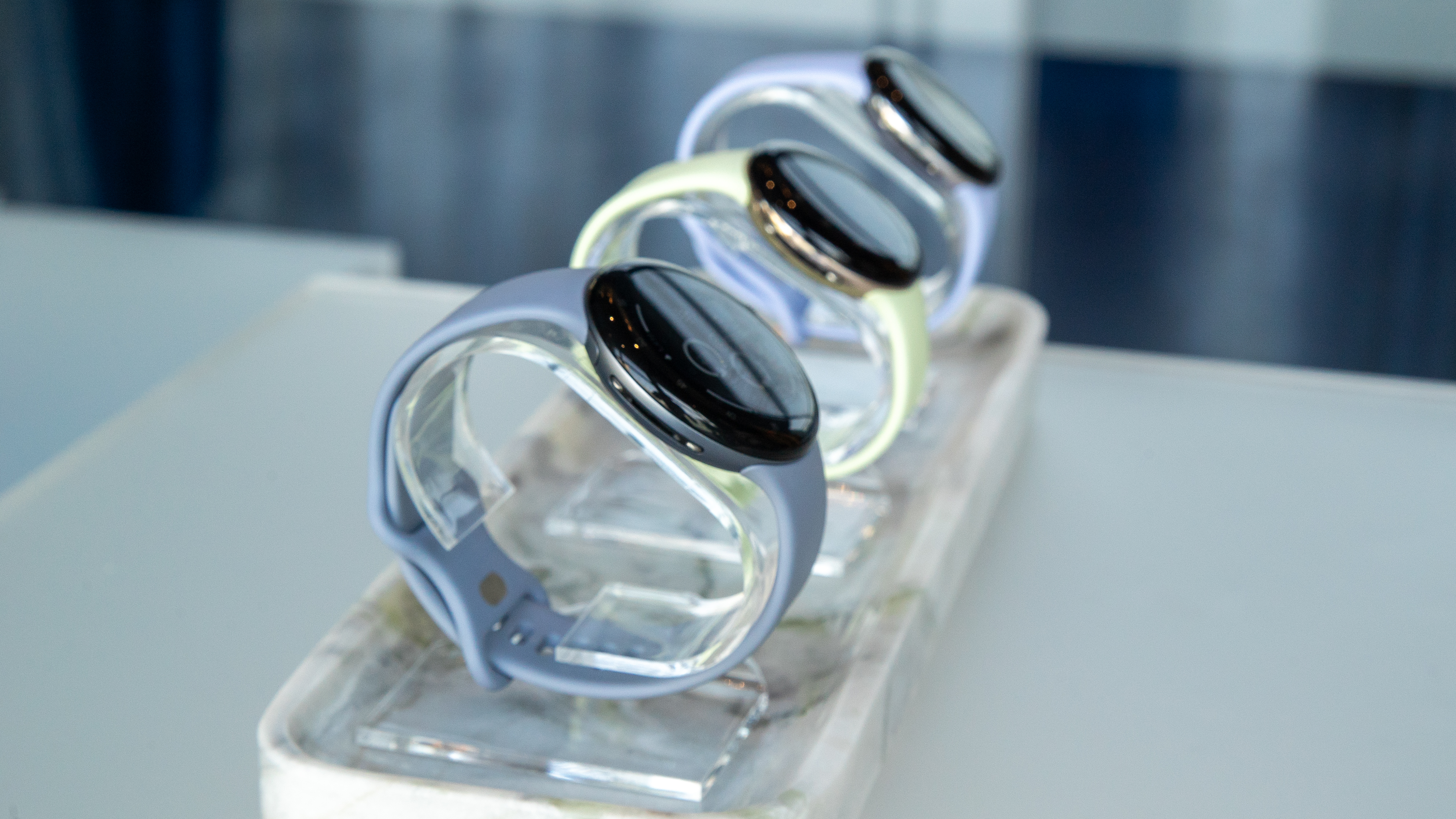 Pixel Watch 4 colors and sizes