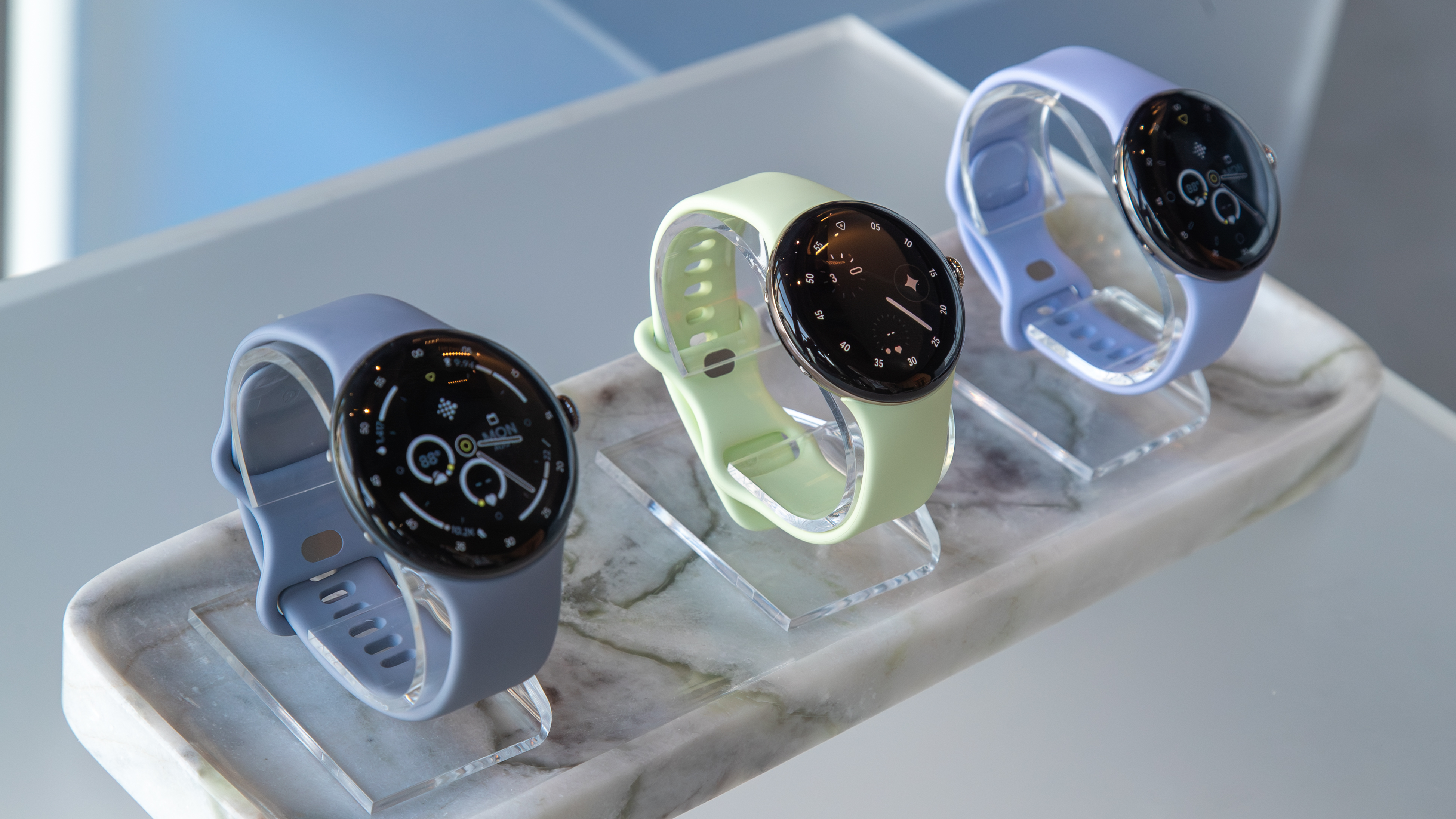 Three Pixel Watch 4 models next to each other in different colors